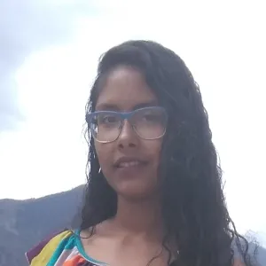 Yuleidy - profesor de odontología - Santo Domingo