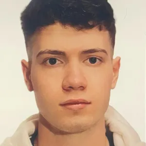 Mattia - Insegnante di aiuto compiti - Milano
