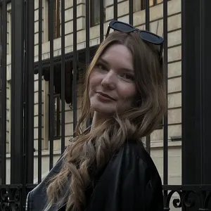 Beatrice - Profesor de Engleză - București