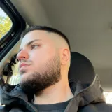 Ethan - Insegnante di aiuto compiti - Battipaglia