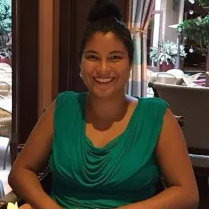 Andrea Melissa - Profe de inglés - Heredia