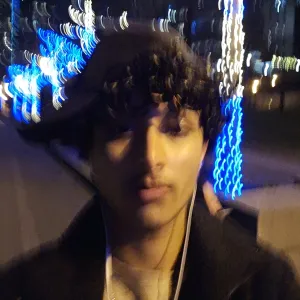 Rome - English tutor - Surrey