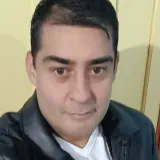 Jonathan - profesor de informática básica - 