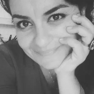 Nesibe Özgül - Şan öğretmeni - bornova