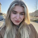 Adriana -  samfunnsfaglærer - Bergen