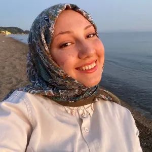 Feyza - Kuran okuma öğretmeni - Mustafakemalpaşa