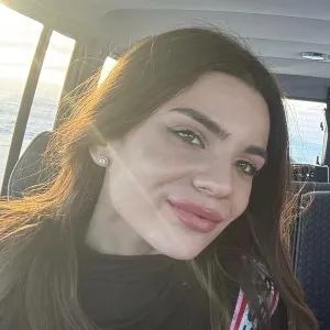 Alexandra - Profesor de Engleză - București