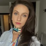 Ioana - Instructor de dezvoltare spirituală - București