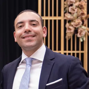 Anis - professeur d'initiation informatique - Paris 15e