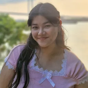 Shivangi - Geography tutor - Kolkata