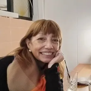 Viviana - profesor de historia - EXL