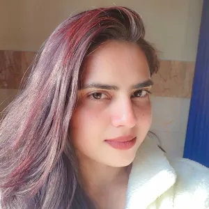 Princy - Economics Tutor - Greater Noida