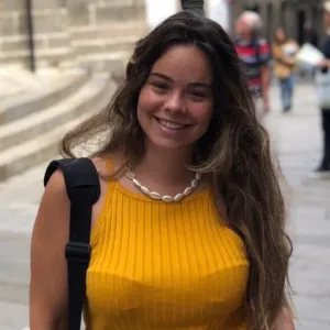 Rita - Professor de português - Aveiro