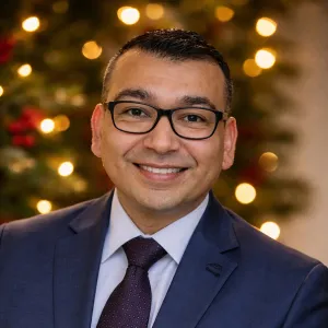 Javier - Profesor de administración y organización - Punta Arenas