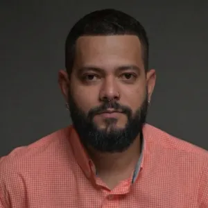 Bruno - Prof de leitura - São Carlos
