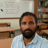 Yan - Professor de compreensão escrita - português - Guaratiba