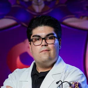 Aaron - Prof de medicina - São José dos Campos