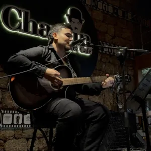 Kürşat - Gitar öğretmeni - Antalya