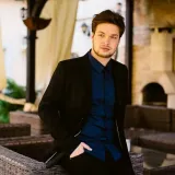 Valentin - Profesor de informatică - Timișoara