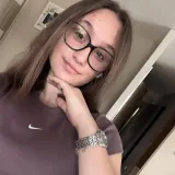 Viktoria - Prof d'anglais - Arbigny