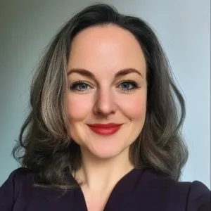 Faye - Piano Tutor - Toowoomba