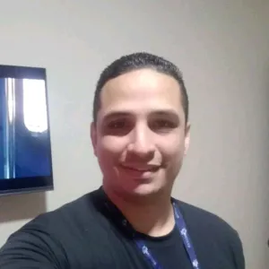 ELVIS JOSE - profesor de logística - Machala