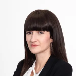 Judith - profesor de economía - Madrid
