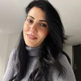 Mae - Singing tutor - Red Deer