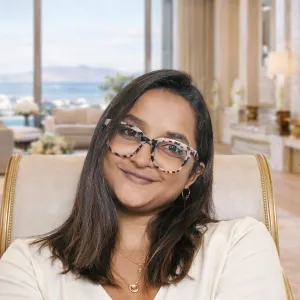 Nisha - English tutor - Dubai