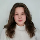 Ava - Violin Tutor - Swansea