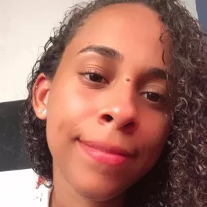 Taiane - Professor de biologia - Salvador