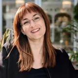 Anni - Singing teacher - London
