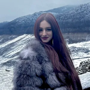 Dariana Elena - Profesor pentru vorbire în limba engleză - Pitești