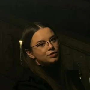 Denisa - Profesor de limba română - Iași
