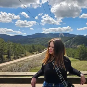 TAMARA - nastavnik srpskog - Niš