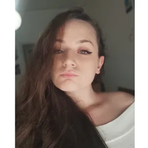 Sabrina - Insegnante di aiuto compiti - Napoli