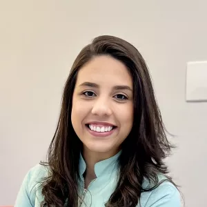 Gabriela - Prof de odontologia - Cascavel