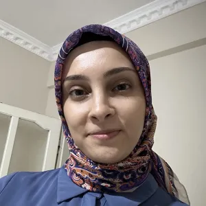 Rümeysa - Türkçe öğretmeni - 