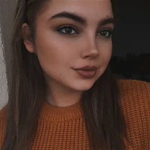 Alesandra Madalina - Profesor de matematică - Dobroești