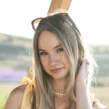 Daria - Profesor de Economie - Cluj-Napoca