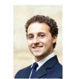 Antoine - professeur de law - Paris