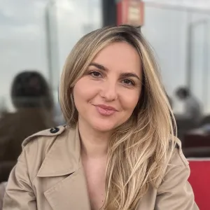 Ana - Profesor de limba română - București