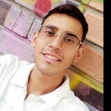 Sebastian - profesor de lectura - Medellín