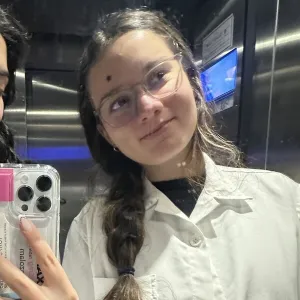 Daria - Profesor de pregătire pentru bacul la profilul real - Iași