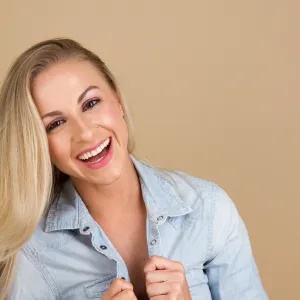 April - Hip hop dance tutor - Los Angeles