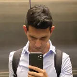 Igor - Profesor de matemática - Santiago