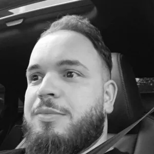 Hamza - Prof de biologie - Bruxelles