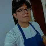 Uriel - profesor de literatura - Ciudad de México