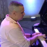 Diego - Prof de piano - Rio de Janeiro