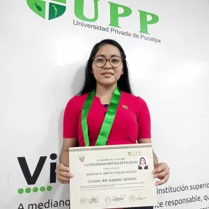 Claudia Iris - tutor académico - Tarapoto